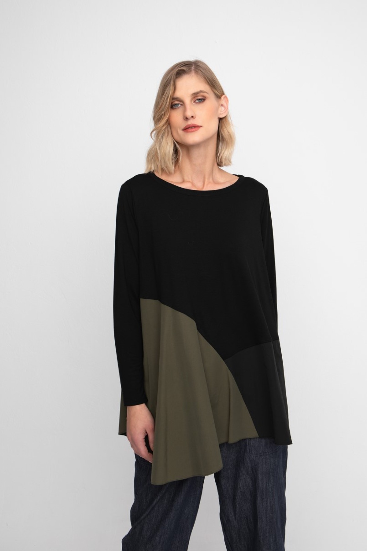 LONG SLEEVE ASYMMETRIC BLOUSE