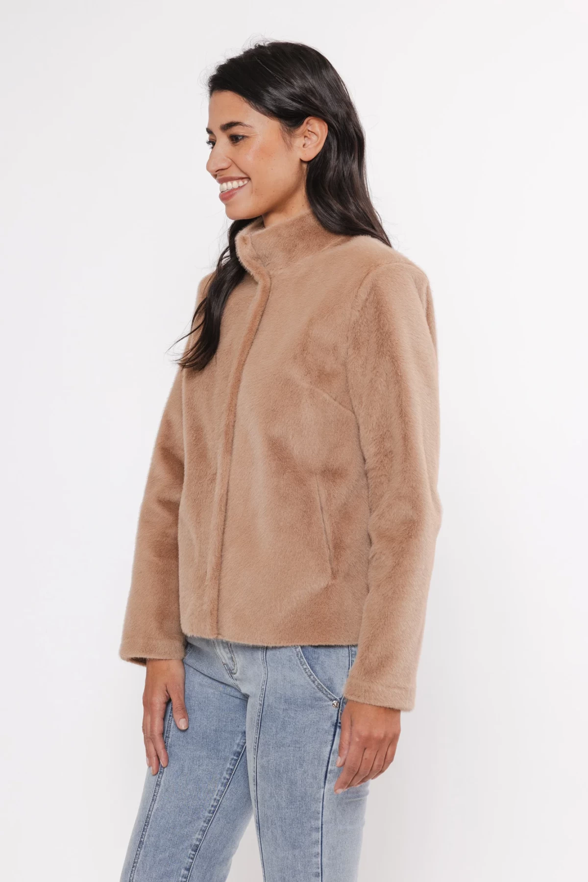 Short eco-fur jacket with a soft suede lining.Three colors - camel , off white and black