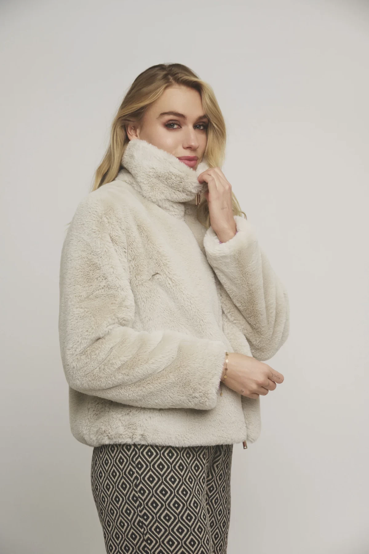 FAUX-FUR  JACKET