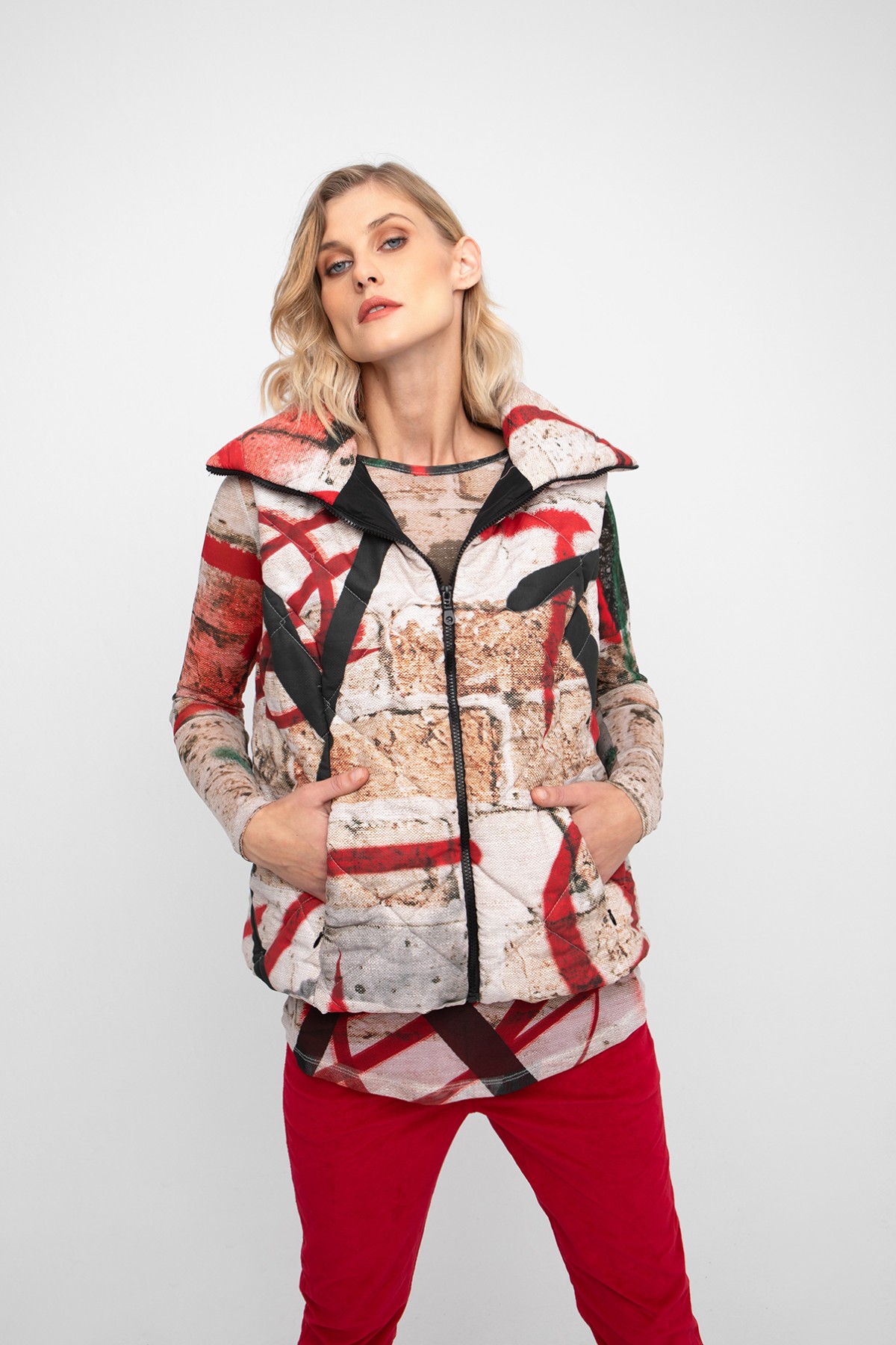 WAIST-PUFFER JACKET WITH GRAFFITI