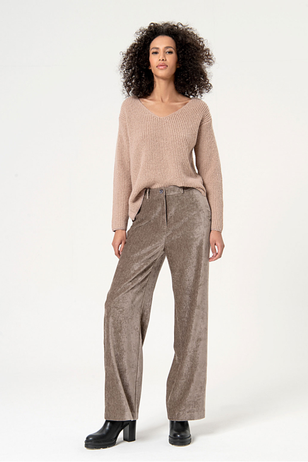 WIDE LEG VELVET PANTS