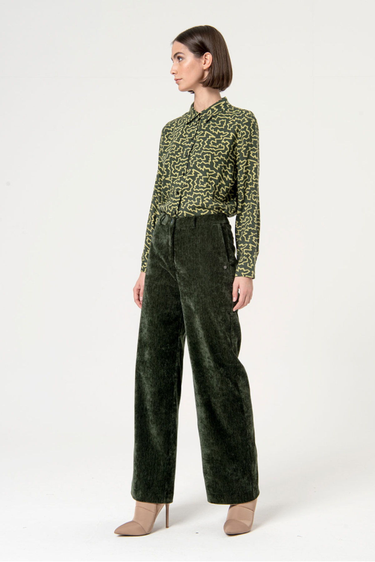 WIDE LEG VELVET PANTS